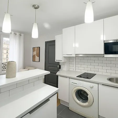 Appartement Eiffel Tower - For 4 Parijs