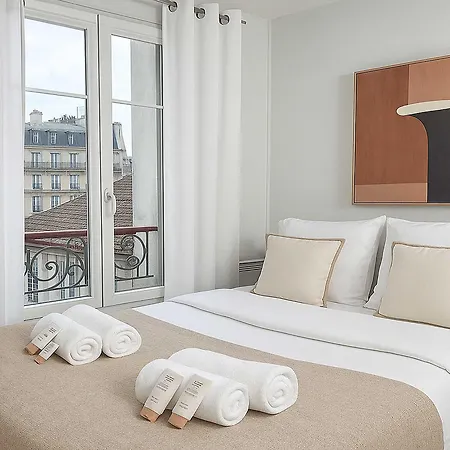 Eiffel Tower - For 4